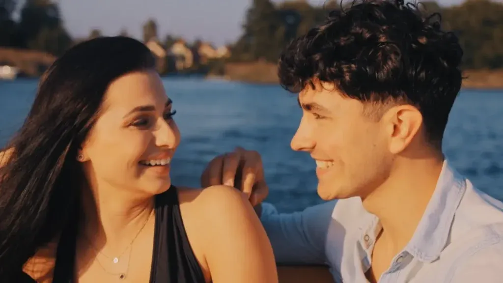 Modern Szoking - Czule mnie pocałuj